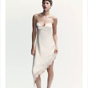 Zara NWT satin effect lace dress light beige 4772/241